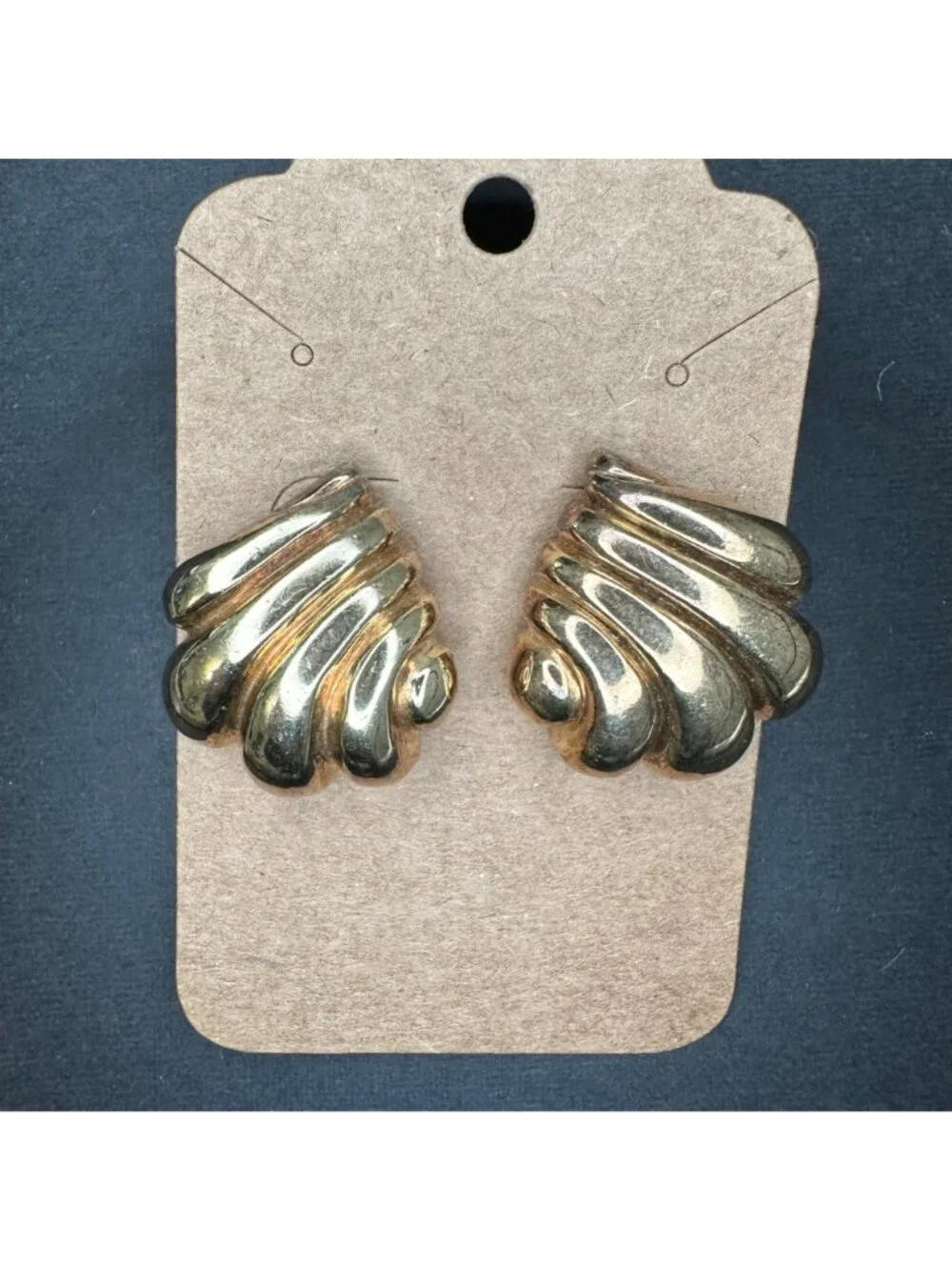 Vintage Sterling Silver Vermeil Large Puffy Shell Stud Earrings Italy 9.8 grams
